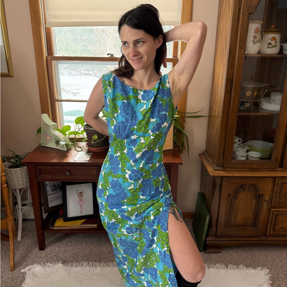 Vintage 60s Beachcomber cotton floral tiki dress